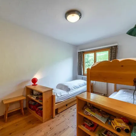 Chesa Gravulaina - Apartment Madulain