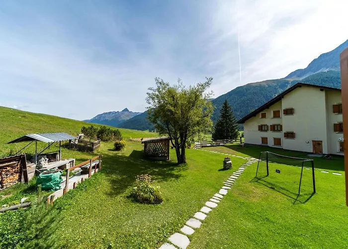 Chesa Gravulaina - شقة Madulain