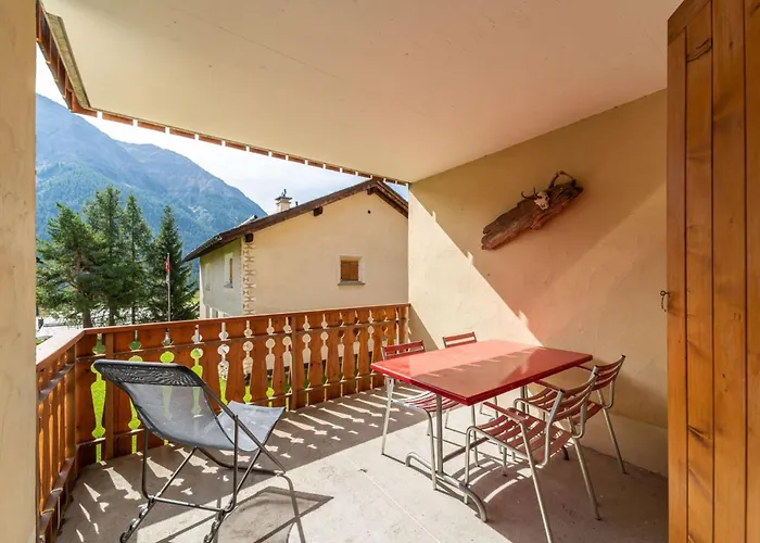 Chesa Gravulaina - شقة Madulain