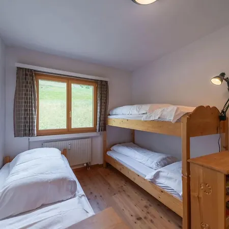 Lejlighed Chesa Gravulaina - *