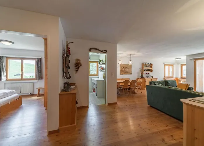 Chesa Gravulaina - Apartman *