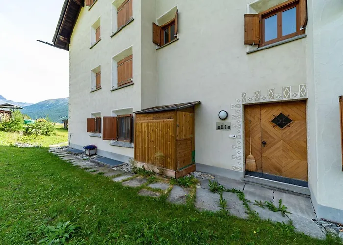 Chesa Gravulaina - Apartman